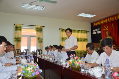 Đồng chí Lương Ngọc Bính, Uỷ viên Trung ương Đảng, Bí thư Tỉnh ủy, Chủ tịch HĐND tỉnh phát biểu tại buổi làm việc.