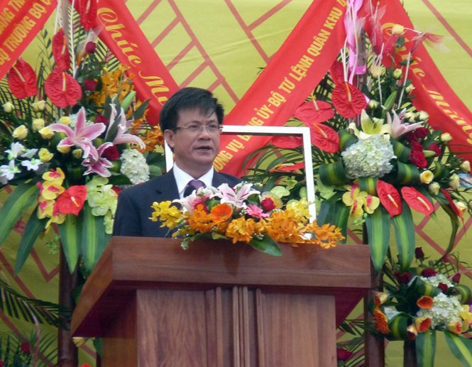 Đồng chí Lương Ngọc Bính, Ủy viên Trung ương Đảng, Bí thư Tỉnh ủy, Chủ tịch HĐND tỉnh đọc diễn văn tại lễ kỷ niệm.