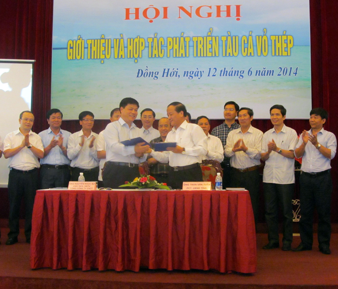 Ký kết thỏa thuận giữa UBND tỉnh và Tổng Công ty Công nghiệp tàu thủy