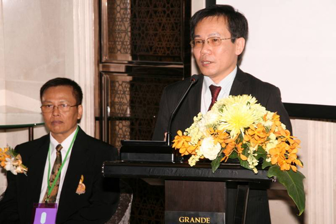 GS Nguyễn Ngọc Thành khai mạc Hội nghị Châu Á lần thứ 6 về Các hệ thống thông tin và cơ sở dữ liệu thông minh tại Bangkok (Thái Lan) tháng 4-2014.