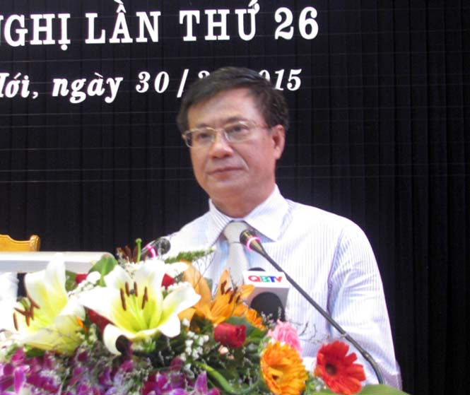 Đồng chí Lương Ngọc Bính, Ủy viên Trung ương Đảng, Bí thư Tỉnh ủy, Chủ tịch HĐND tỉnh phát biểu kết luận hội nghị.