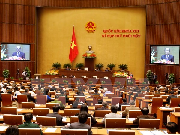 Chủ tịch Quốc hội Nguyễn Sinh Hùng trình bày dự thảo Báo cáo công tác nhiệm kỳ khóa XIII của Quốc hội ngày 22-3. (Ảnh: An Đăng/TTXVN)