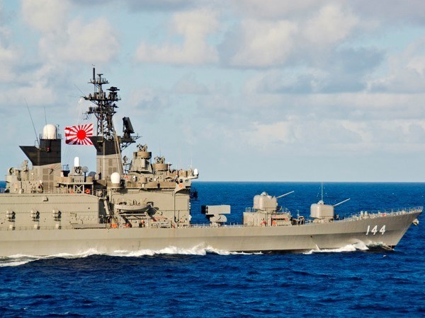 Tàu khu trục Hải quân Nhật Bản tại Biển Đông. (Ảnh: brownpoliticalreview.org)