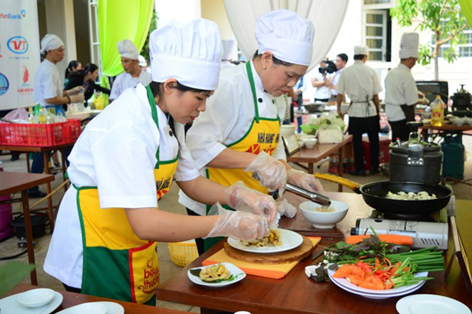 Hội thi ẩm thực du lịch năm 2015 là “cú hích”, góp phần đưa ẩm thực Quảng Bình trở thành sản phẩm du lịch thực sự.