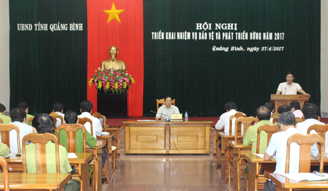 Đồng chí Lê Minh Ngân, Tỉnh ủy viên, Phó Chủ tịch UBND tỉnh kết luận tại hội nghị.