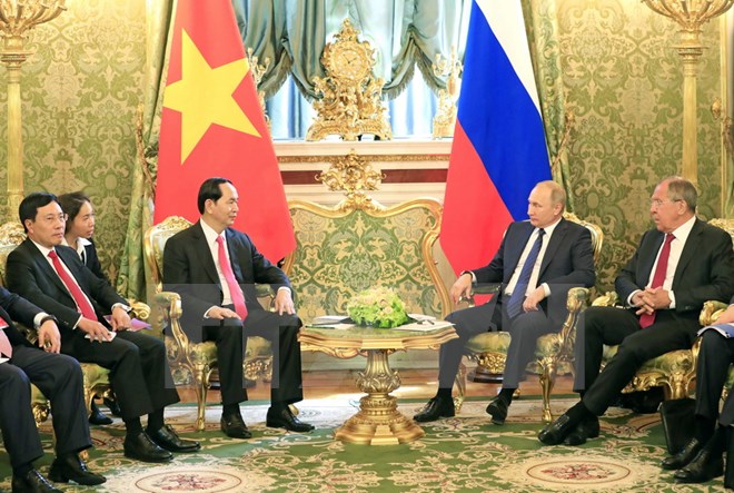 Chủ tịch nước Trần Đại Quang hội đàm với Tổng thống Liên bang Nga V. Putin. (Ảnh: Nhan Sáng/TTXVN)