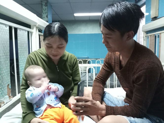 Cháu Trần Tiến Đ., 3 tháng tuổi được phát hiện có trái tim nằm bên phải