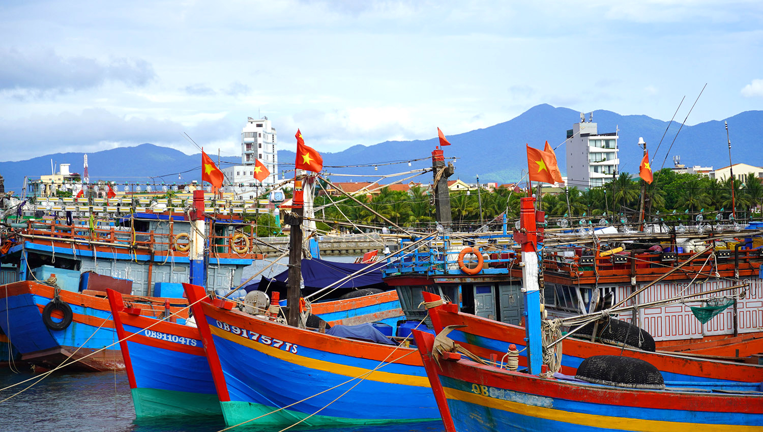 HĐND tỉnh: Tiếp sức cho ngư dân và "phủ sóng" chính sách đến mọi đối tượng