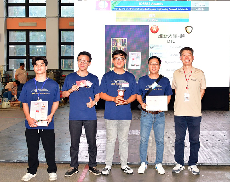 ĐH Duy Tân vô địch cuộc thi về mô hình kháng lực động đất quốc tế tại Đài Loan