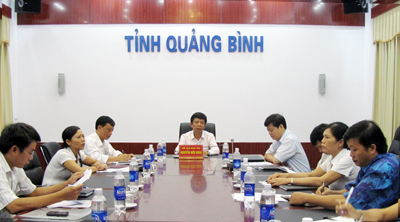 Đồng chí Nguyễn Hữu Hoài, Phó Bí thư Tỉnh ủy, Chủ tịch UBND tỉnh chủ trì tại điểm cầu Quảng Bình.