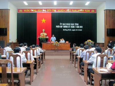 Các đại biểu dự hội nghị.