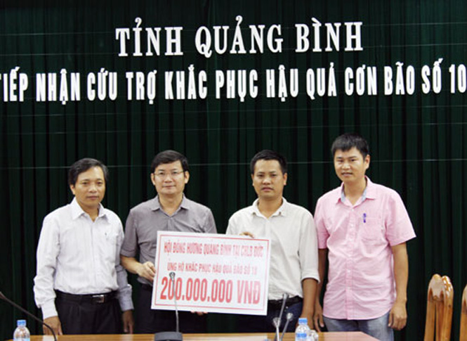 Hội đồng hương Quảng Bình tại Cộng hòa Liên bang Đức ủng hộ 200 triệu đồng.