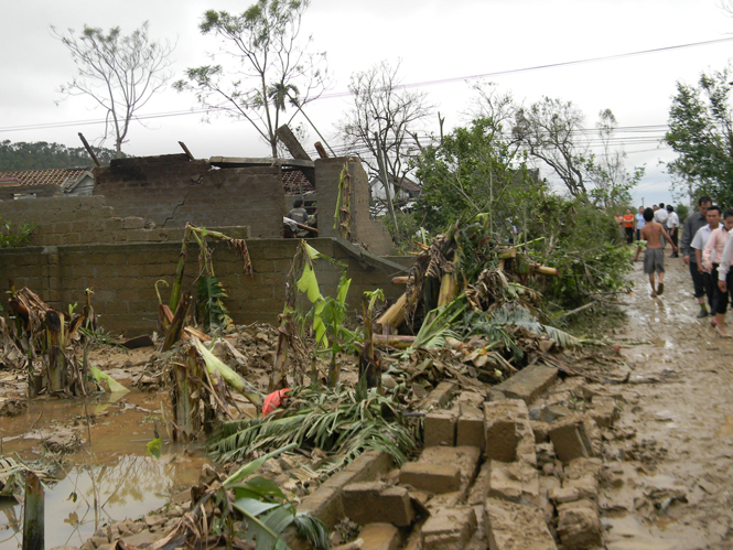 Do ảnh hưởng của bão số 10 và hoàn lưu bão số 11, nhiều địa phương bị thiệt hại nặng nề về cơ sở hạ tầng nên cần được rà soát, đánh giá lại các tiêu chí.