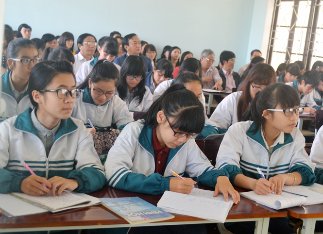 Giờ dạy toán của thầy giáo Ngô Hải Dương.