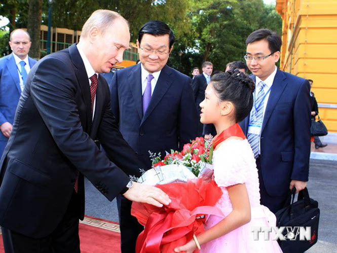 Tổng thống Vladimir Putin trong chuyến thăm Việt Nam vào tháng 11-2013. (Ảnh: Nguyễn Khang/TTXVN)