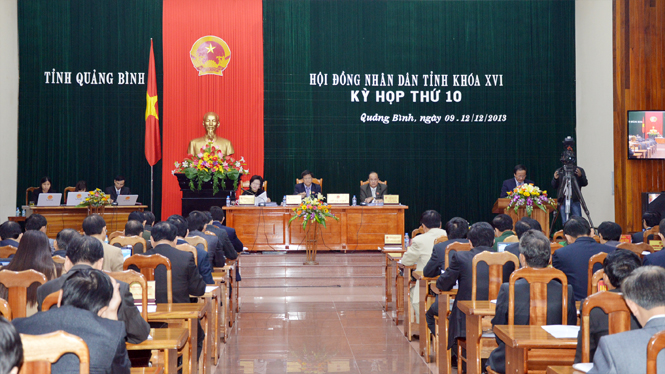 Văn phòng Đoàn ĐBQH và HĐND tỉnh luôn thực hiện tốt công tác tham mưu, tổng hợp, phục vụ có hiệu quả các kỳ họp của HĐND tỉnh.