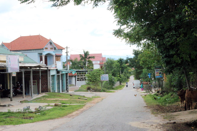 Đường về Cự Nẫm hôm nay.