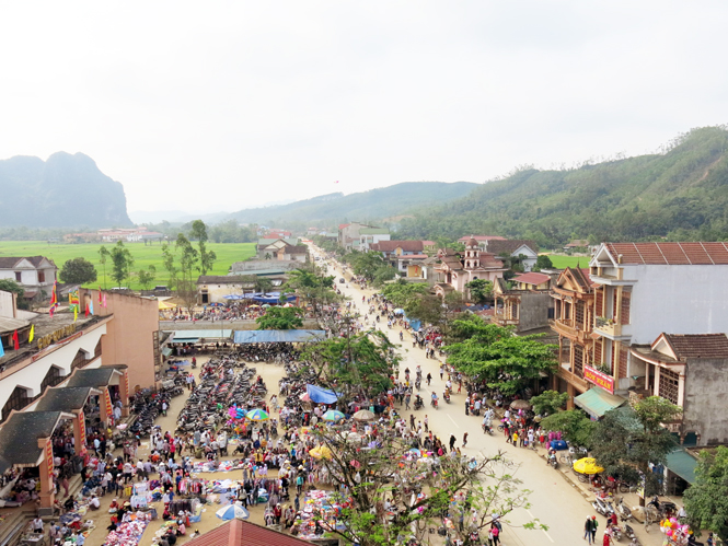 Sau 70 năm giành chính quyền, bộ mặt huyện Minh Hóa ngày càng khởi sắc.