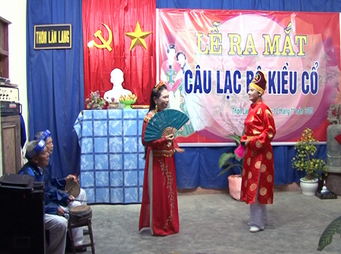 Ra mắt câu lạc bộ kiều cổ ở thôn Lâm Lang, xã Châu Hóa, huyện Tuyên Hóa.