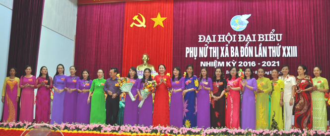 Ban Chấp hành Hội LHPN thị xã Ba Đồn nhiệm kỳ 2016-2021