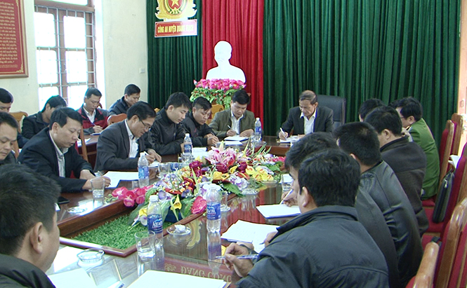 Một buổi họp án phối hợp giữa các lực lượng Công an huyện Quảng Trạch, Công an thị xã Ba Đồn, Phòng PC45, Phòng PC54.