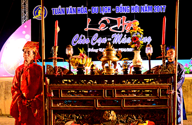 Độc đáo lễ hội Chèo cạn-Múa bông - Báo Quảng Bình điện tử