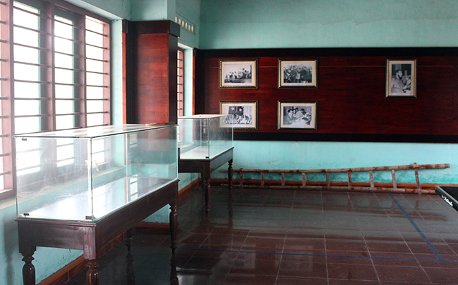 Những hiện vật trưng bày trong Khu Giao tế rất hiếm hoi so với vai trò lịch sử của ngành giao tế - ngoại giao Quảng Bình trải dài suốt 34 năm.