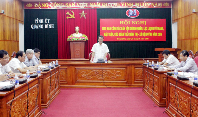  Đồng chí Trần Công Thuật, Phó Bí thư Thường trực Tỉnh ủy phát biểu kết luận hội nghị