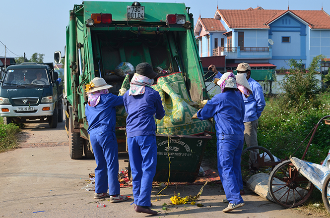 Từ 2018, HĐLĐ có thời hạn đủ 1 tháng đến dưới 3 tháng phải tham gia đóng BHXH bắt buộc.
