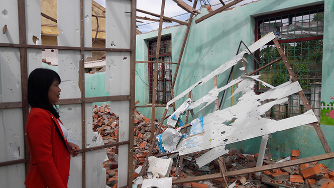 Hai phòng học của Trường mầm non xã Quảng Tiến (Quảng Trạch) bị bão số 10 đánh sập.