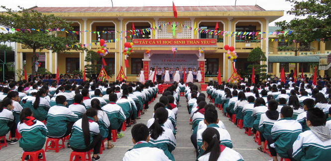 Toàn cảnh lễ phát động cuộc thi Viết thư Quốc tế UPU lần thứ 47 năm 2018 tại Trường THCS Đồng Phú.