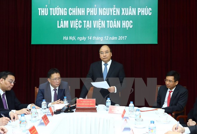 Thủ tướng Nguyễn Xuân Phúc phát biểu tại buổi làm việc với Viện Toán học. (Ảnh: Thống Nhất/TTXVN)