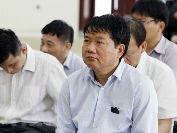 Bị cáo Đinh La Thăng, nguyên Chủ tịch Hội đồng Quản trị PVN tại phiên tòa. (Ảnh: Văn Điệp/TTXVN)