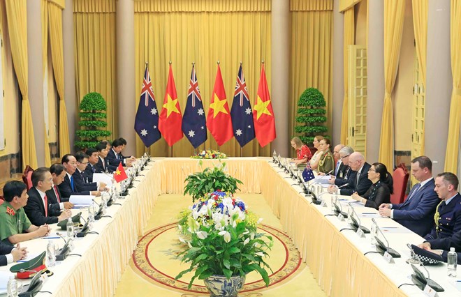 Chủ tịch nước Trần Đại Quang hội đàm với Toàn quyền Australia Peter Cosgrove. (Ảnh: Nhan Sáng/TTXVN)