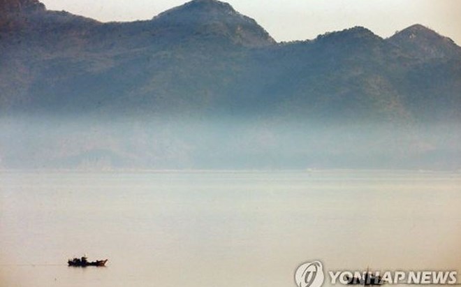 Công dân Triều Tiên trôi dạt trên biển xin tị nạn tại Hàn Quốc
