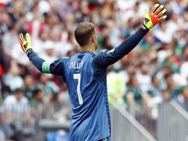  Manuel Neuer trong trận gặp Mexico. (Nguồn: AP)