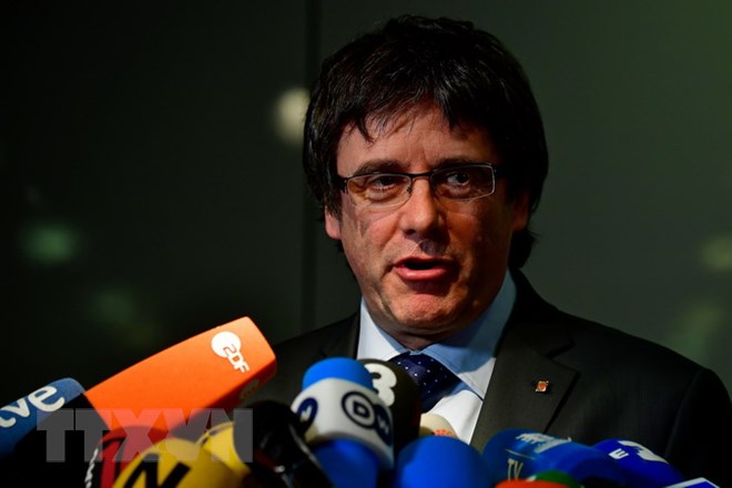 Tây Ban Nha rút lại lệnh truy nã quốc tế với cựu thủ hiến Catalonia