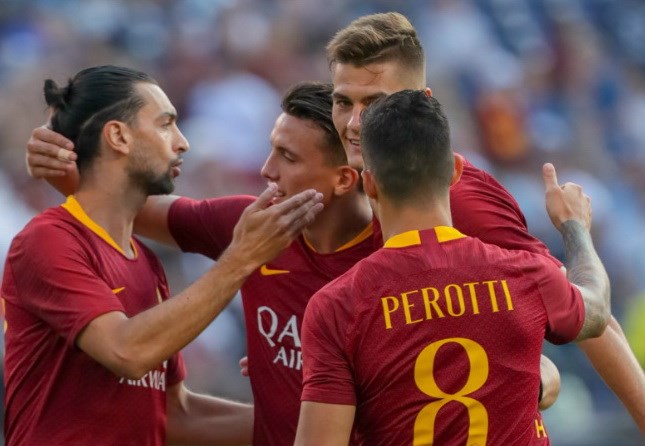 AS Roma ngược dòng giành chiến thắng đậm trước Barcelona