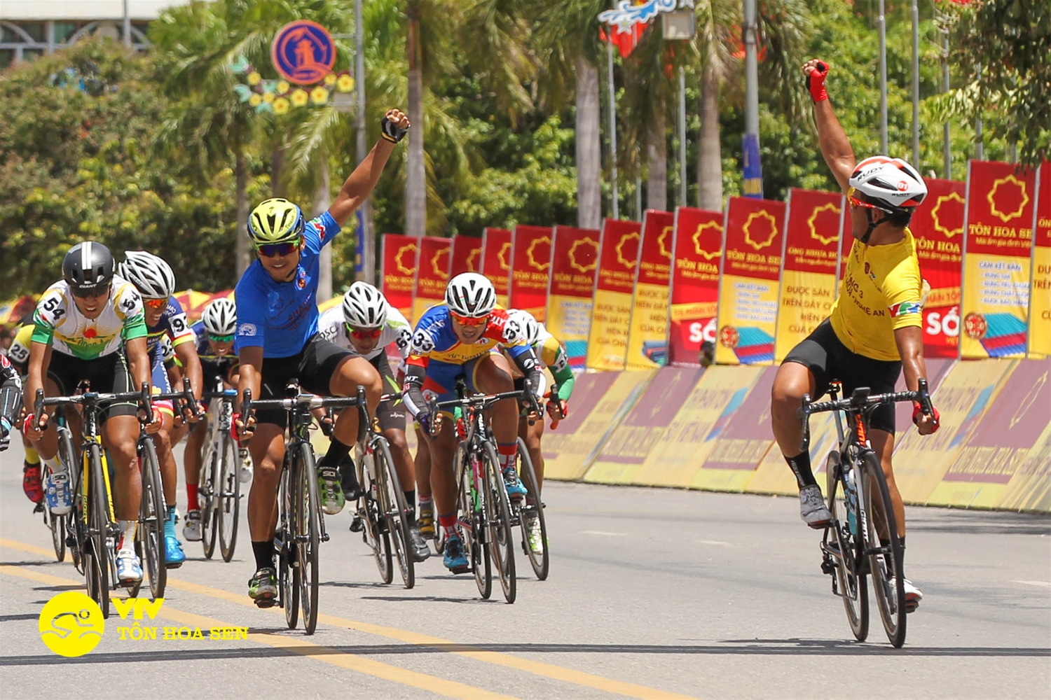 Lịch trình cấm đường giao thông cho cuộc đua xe đạp quốc tế VTV cúp Tôn Hoa Sen 2018