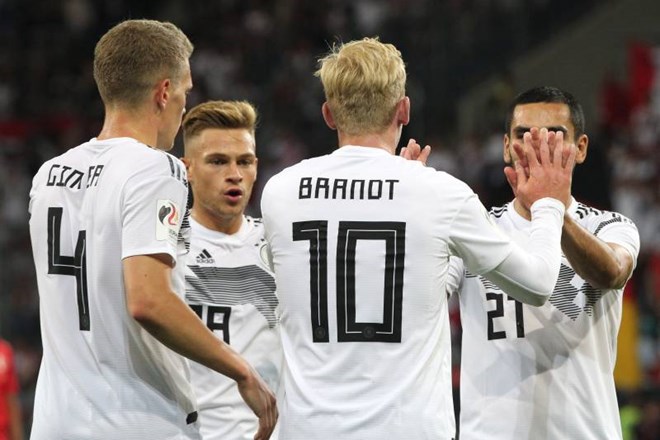 Tuyển Đức vất vả giành chiến thắng đầu sau thảm họa World Cup 2018