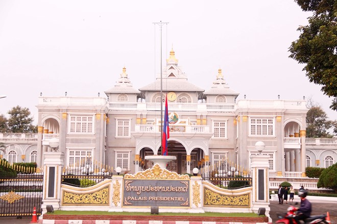 Lào bắt đầu hai ngày quốc tang tưởng niệm Chủ tịch nước Trần Đại Quang