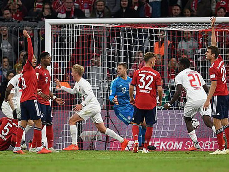 Bayern Munich đứt mạch thắng ngay tại thánh địa Allianz Arena
