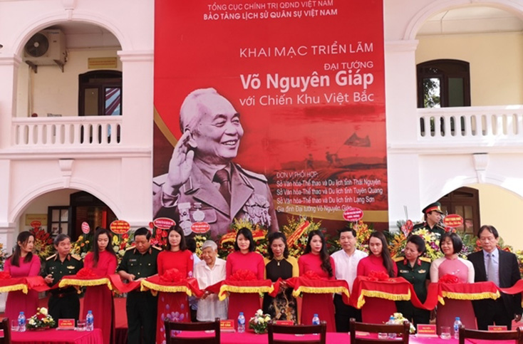 Triển lãm 'Đại tướng Võ Nguyên Giáp với chiến khu Việt Bắc'