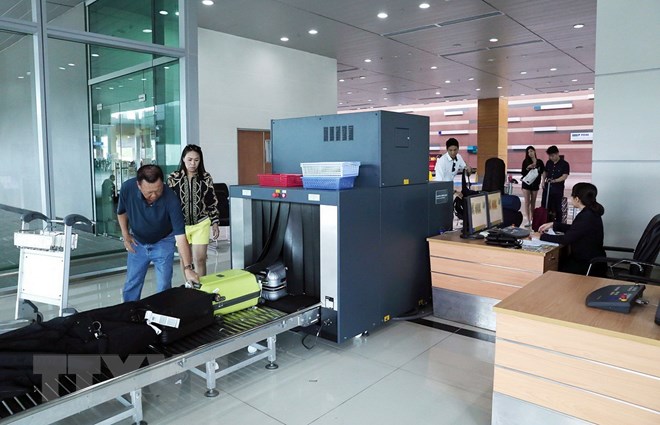Đề nghị kéo dài thí điểm cấp thị thực điện tử cho người nước ngoài