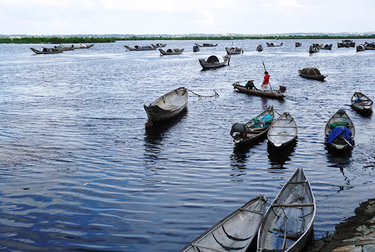Trên phá Tam Giang nghĩ về Hạc Hải