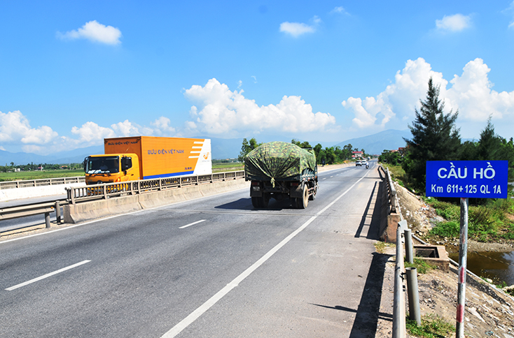 Cần sớm xây dựng bia tưởng niệm 14 liệt sỹ hy sinh tại cầu Hồ