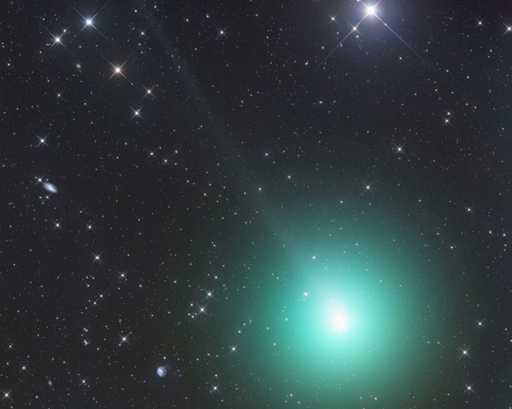 Sao chổi cực sáng bay bên trên Trái đất 11km vài ngày tới