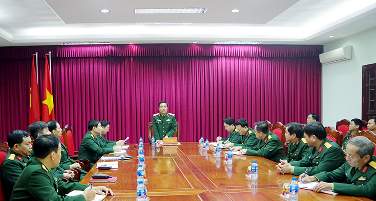 Tư lệnh Quân khu 4 thăm cán bộ, chiến sỹ LLVT Quảng Bình