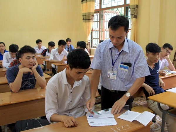 Một năm nhiều gam màu tối của ngành giáo dục Việt Nam