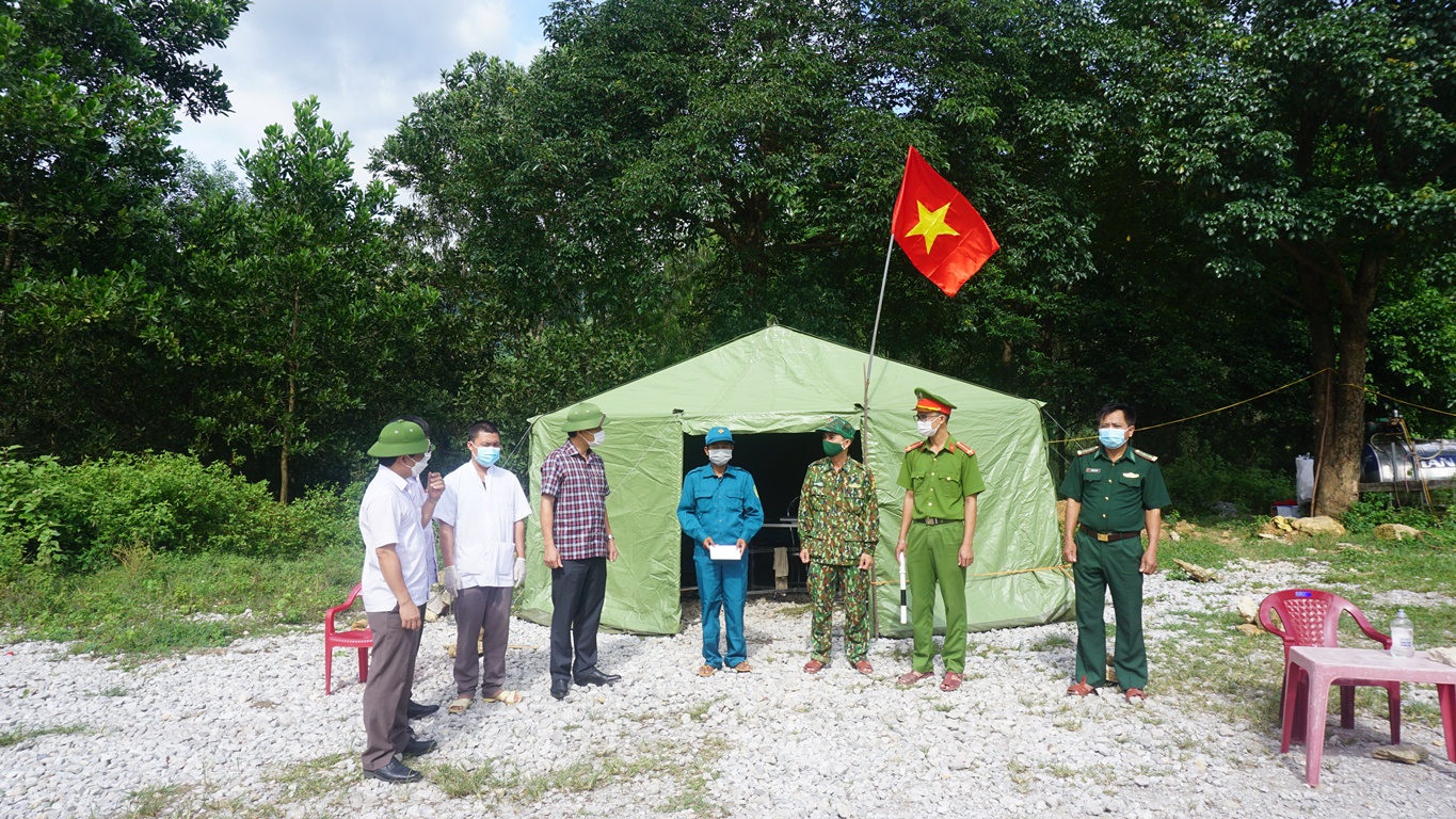 Cuộc sống trong khu phong tỏa ở Dân Hóa